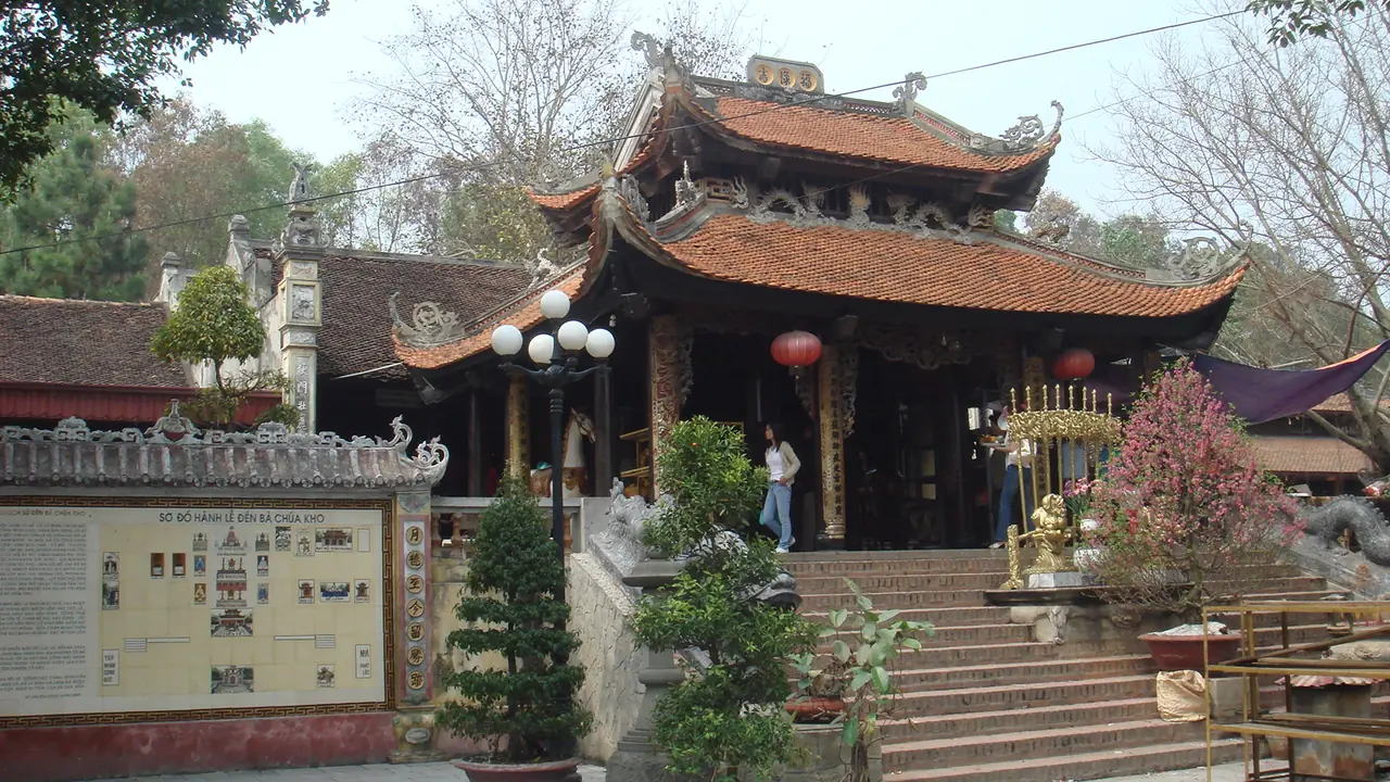 Đền Bà Chúa Kho