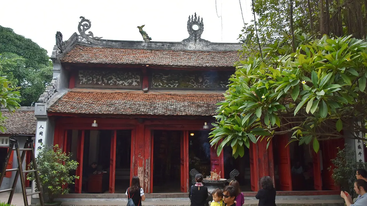 Đền Ngọc Sơn