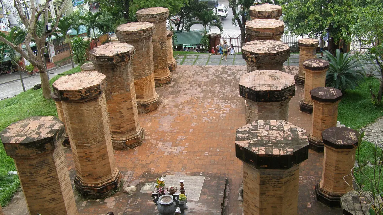 Tháp Bà Ponagar